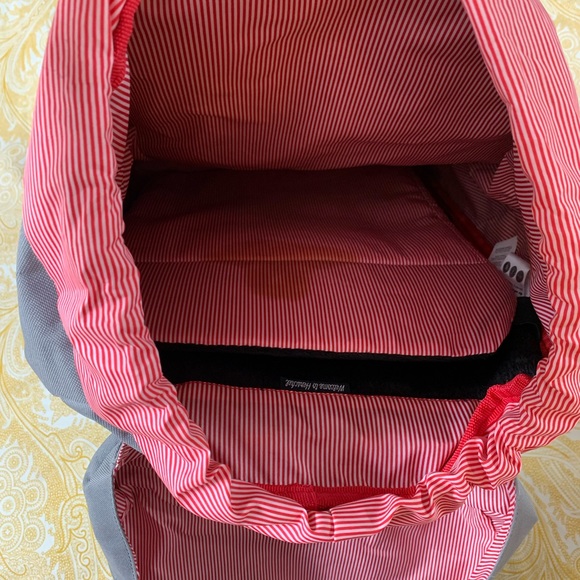 Herschel - Gray Backpack - Picture 5 of 6